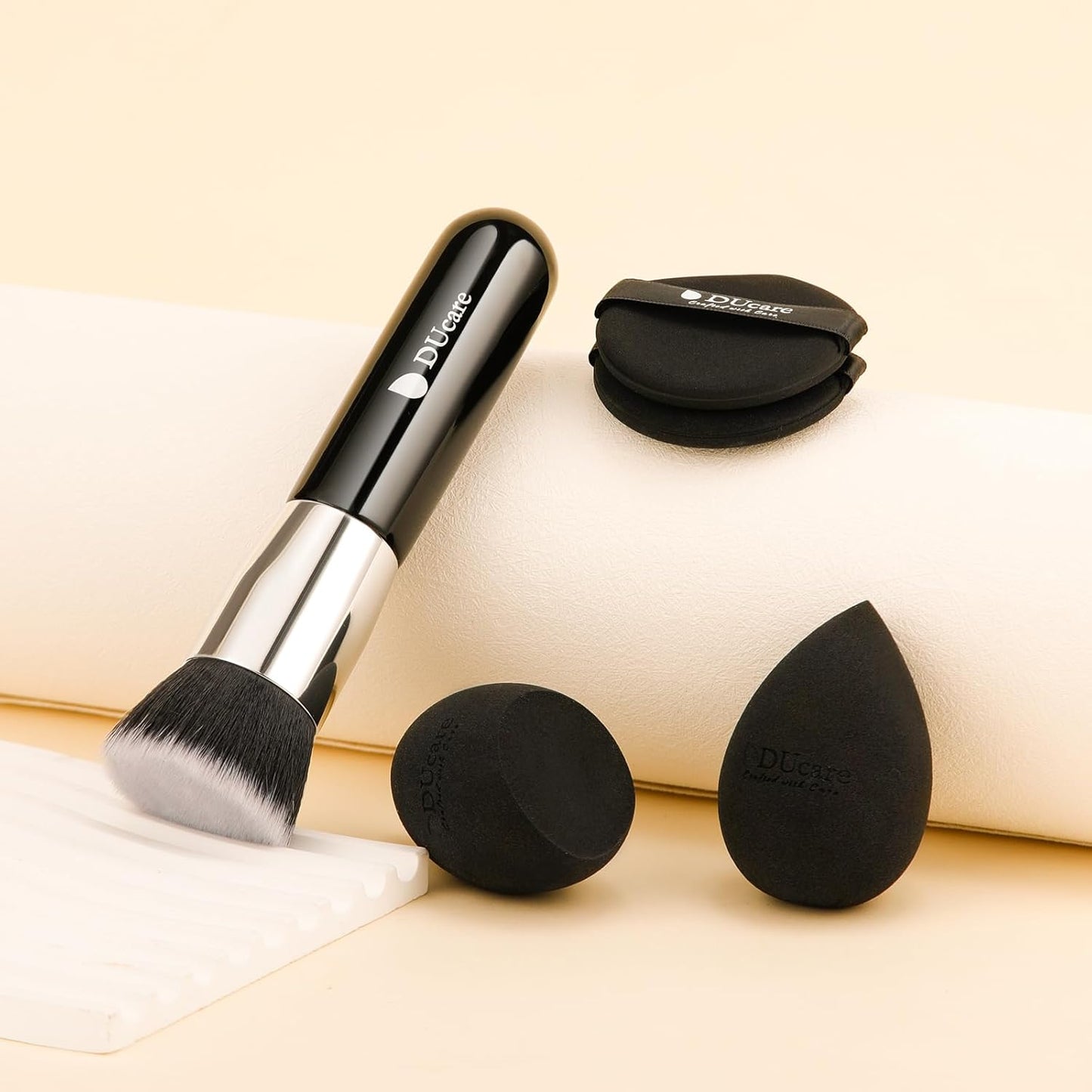 Makeup Sponges with Foundation Brush Makeup Puff Blending Foundation Sponge for Liquid BB Cream Mineral Powder Buffing Stippling